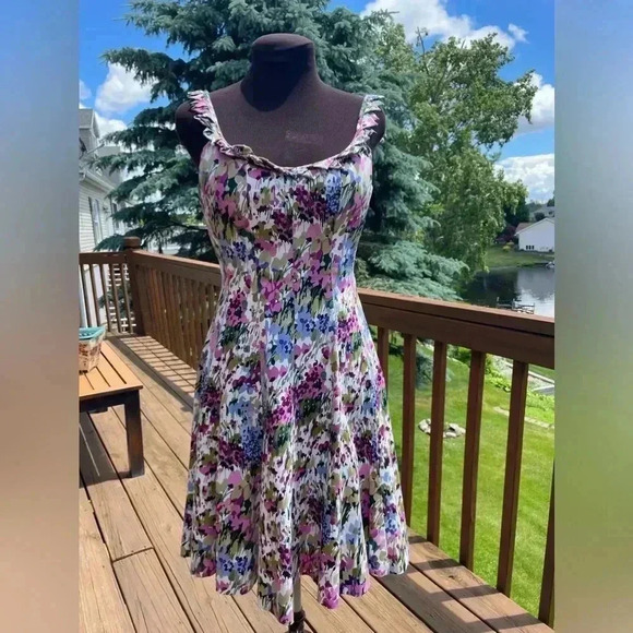 Nine West Dresses & Skirts - Nine West Floral dress